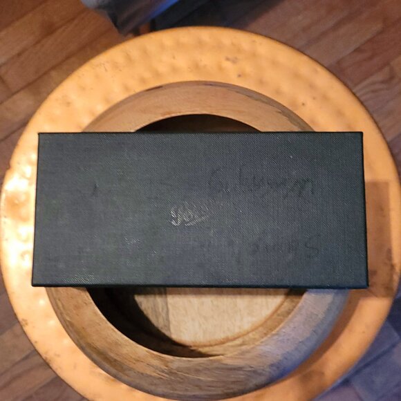 New PERSOL Unisex Black Sunglasses & Case - Picture 16 of 16